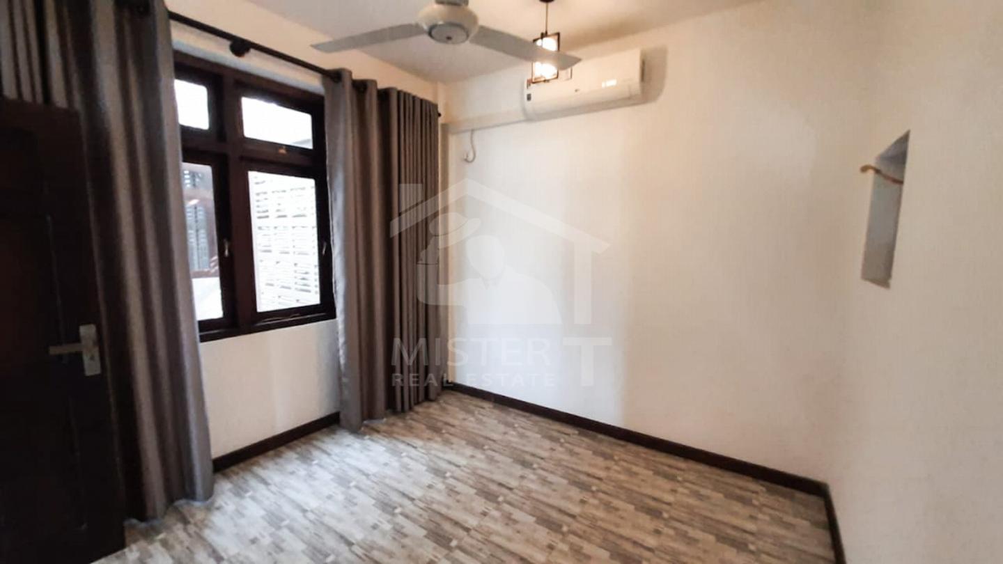 Private Apartment for Rent in Colombo 05- image 4