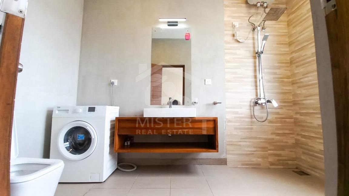 Private Apartment for Rent in Colombo 05- image 4