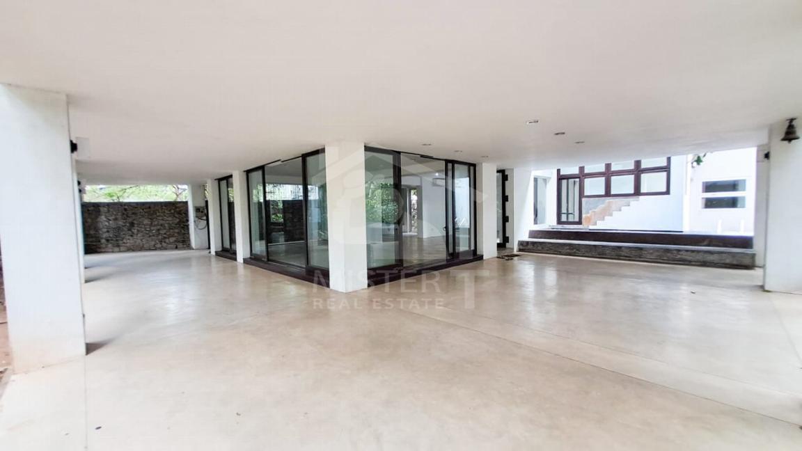 Commercial Property for Rent in Rajagiriya- image 4