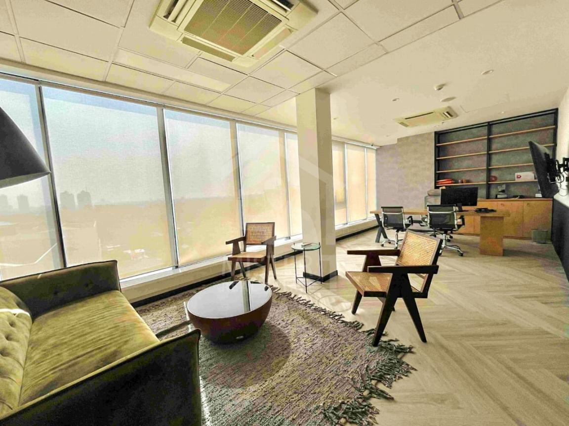 Luxury Office Space for Rent in Colombo 08- image 4