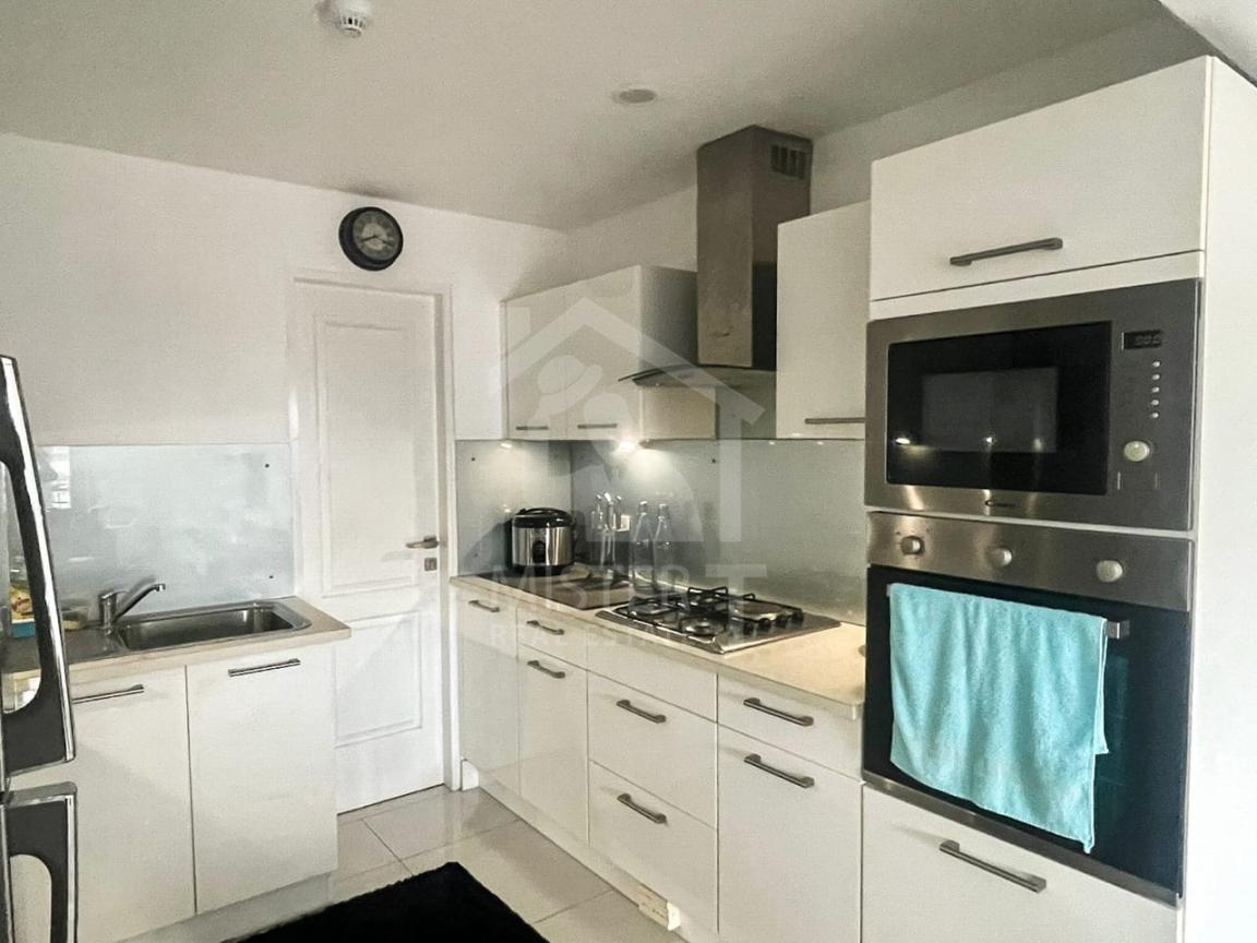 Apartment for Rent at De Saram Residencies- image 4