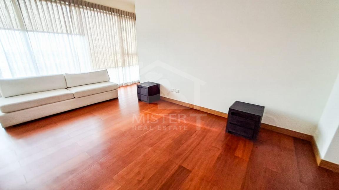 Apartment for Rent at The Residences, Colombo 02- image 4