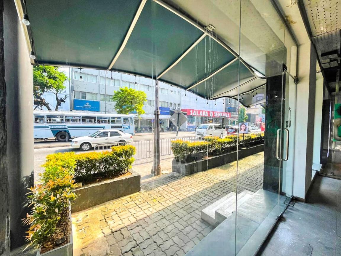 Commercial Property for Rent in Colombo 02- image 4