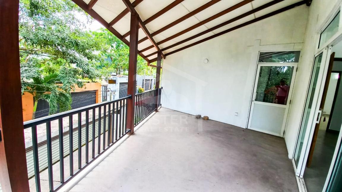 House for Rent in Battaramulla- image 4