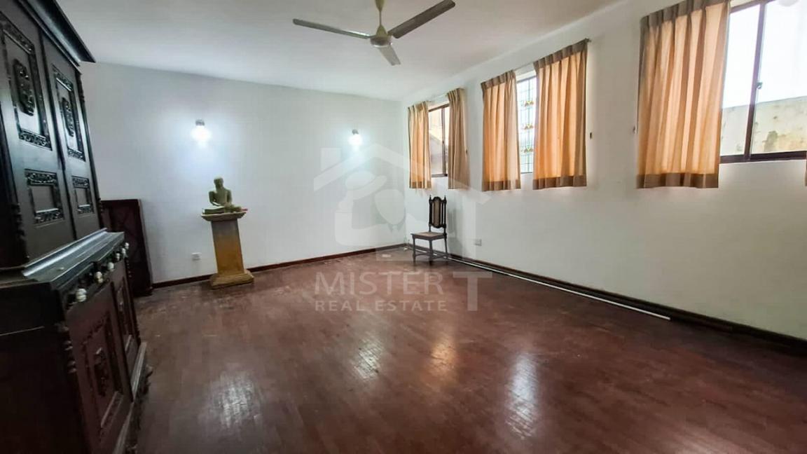 Commercial Property For Rent in Colombo 07- image 4