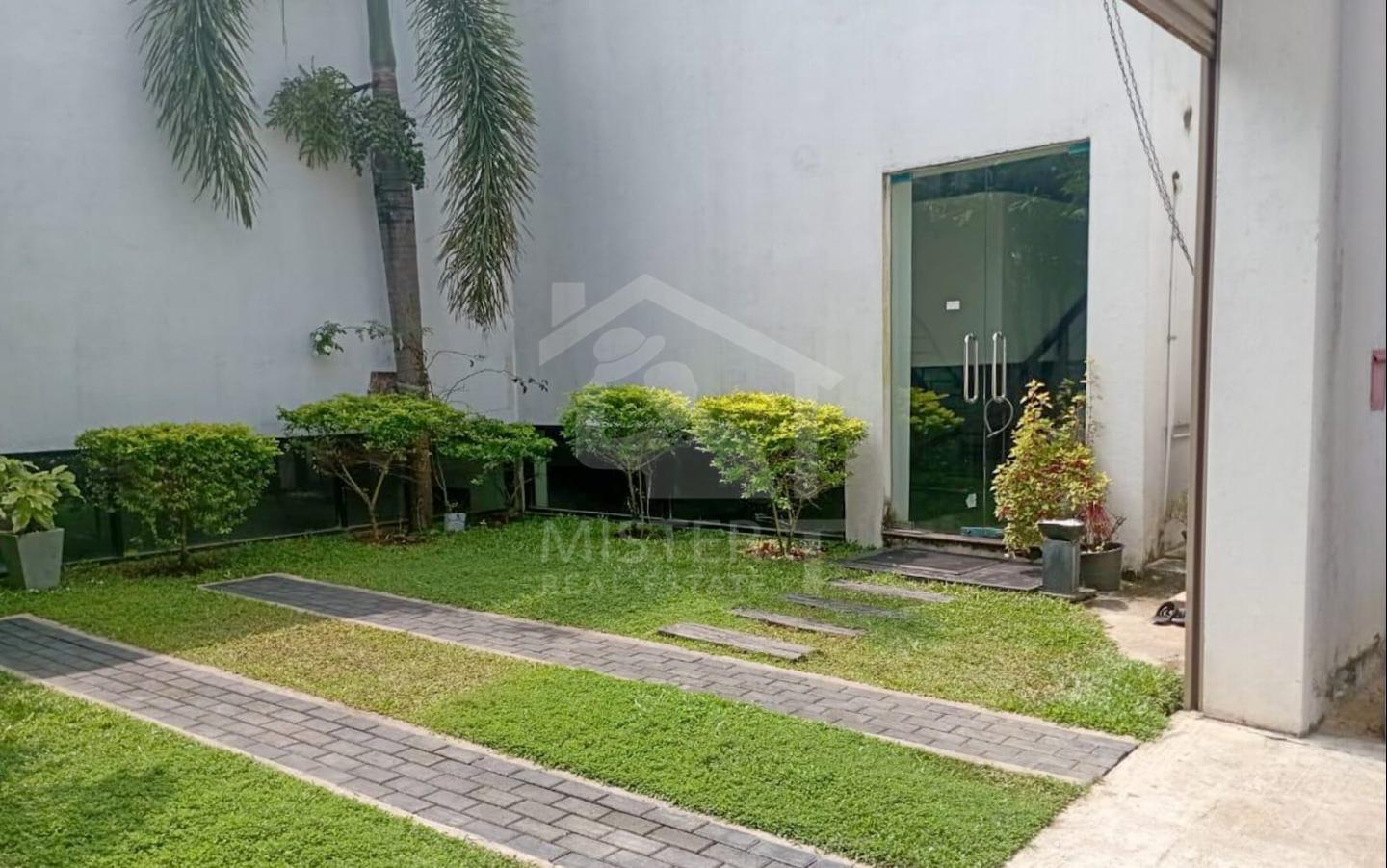 Commercial Space for Rent in Kolonnawa- image 4