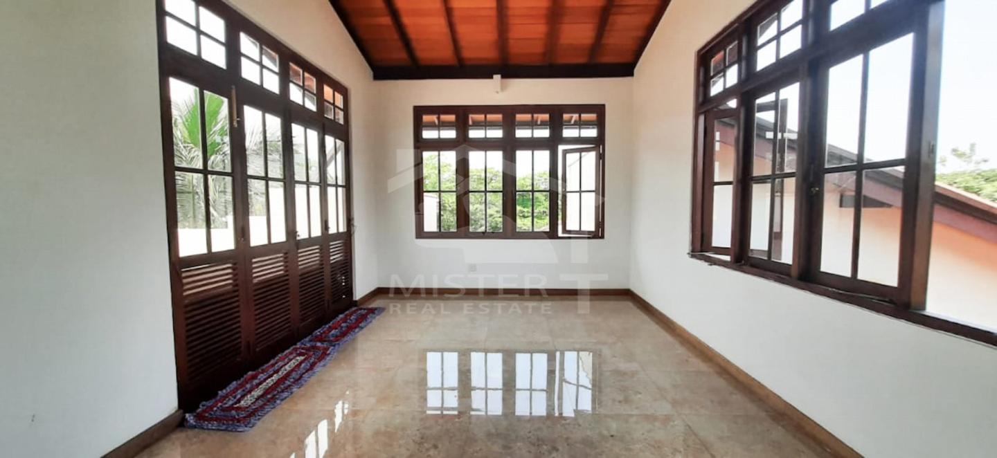 Luxury House for Rent in Nawala- image 5