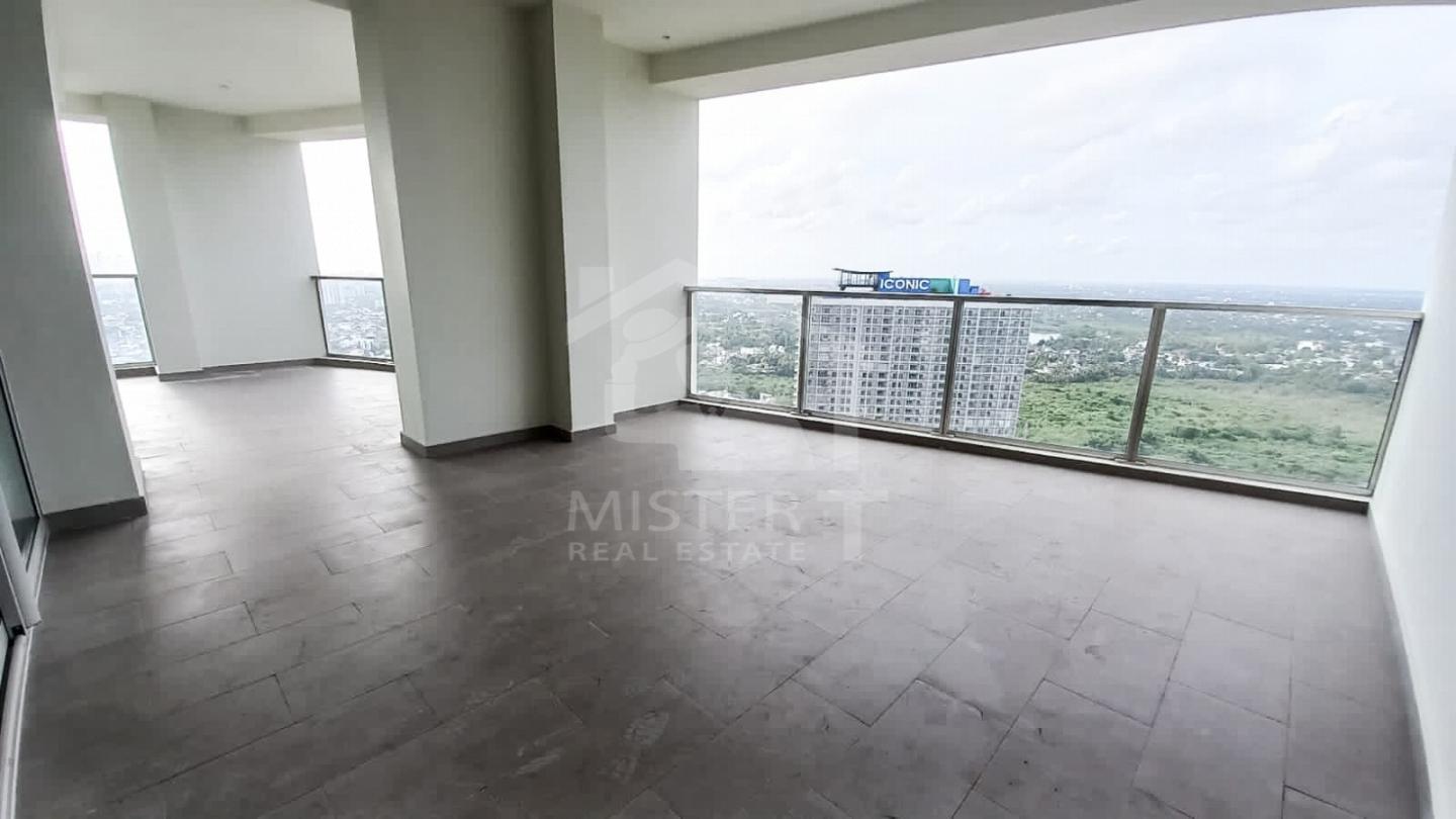 Penthouse for Rent at Capital Heights, Rajagiriya- image 5