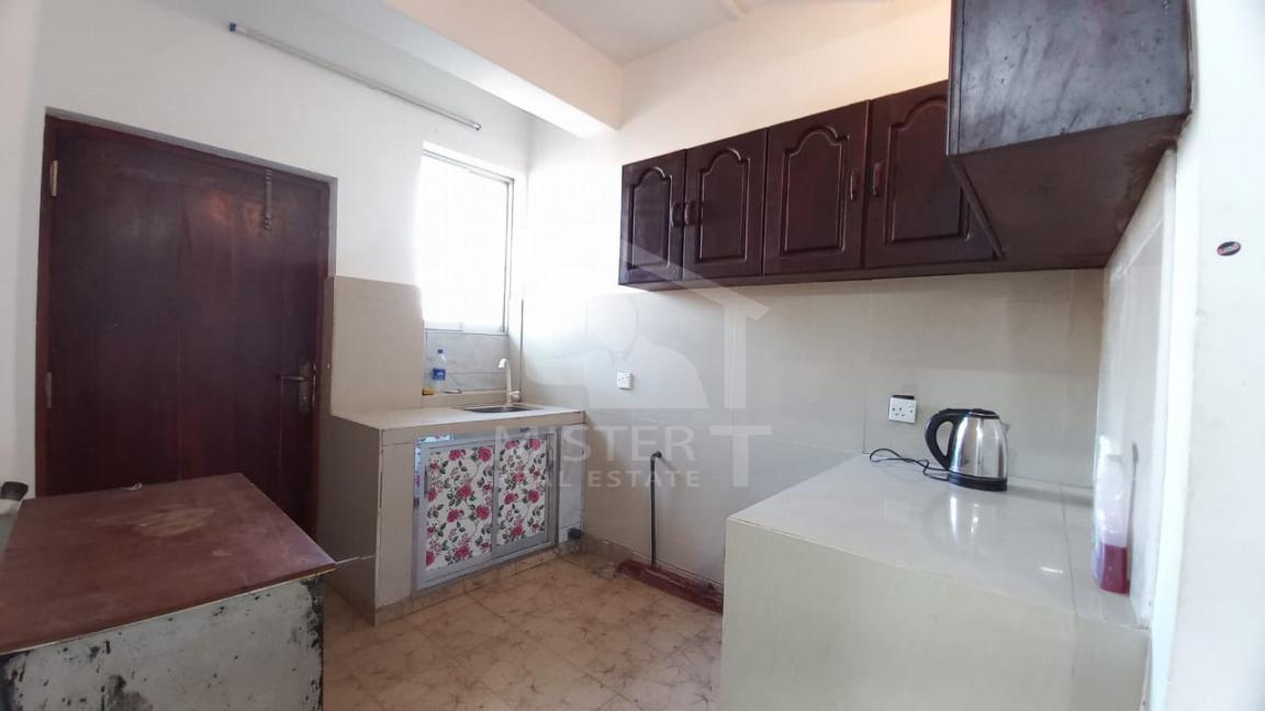 Private Apartment for Rent in Colombo 03- image 5