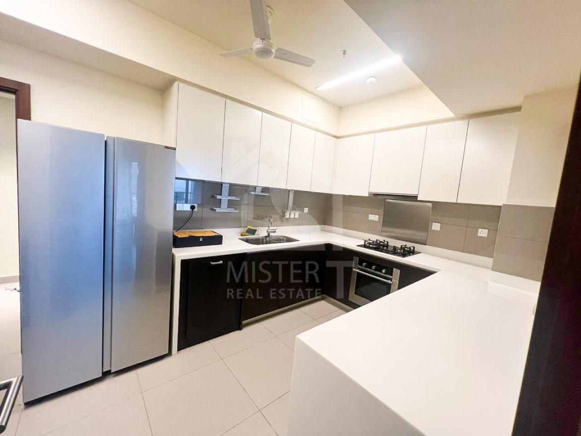 Apartment for Rent at Cinnamon Life, Colombo 02- image 5