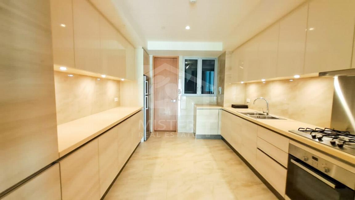 Apartment for Rent at The Residences, Colombo 02- image 5