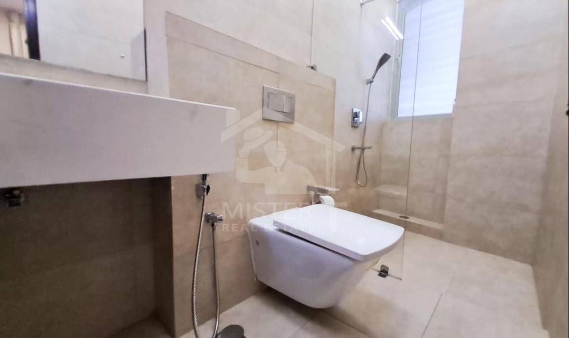 Apartment for Rent in Colombo 07- image 5