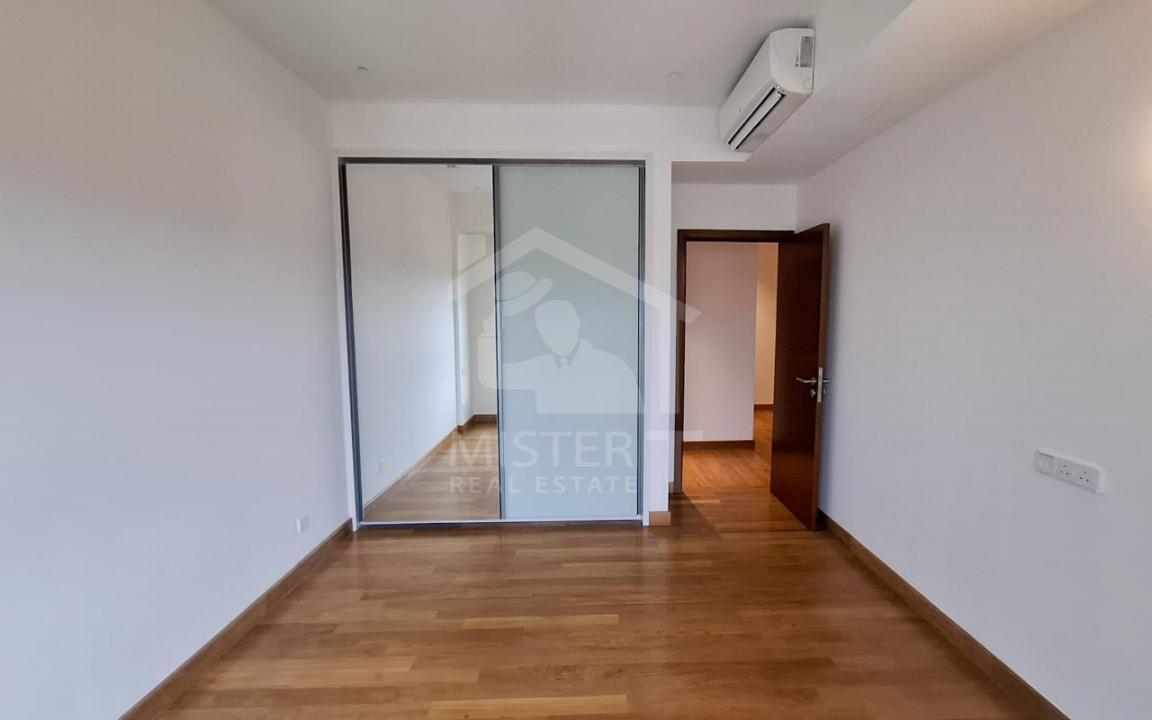 Penthouse for Rent at Cinnamon Life, Colombo 02- image 5