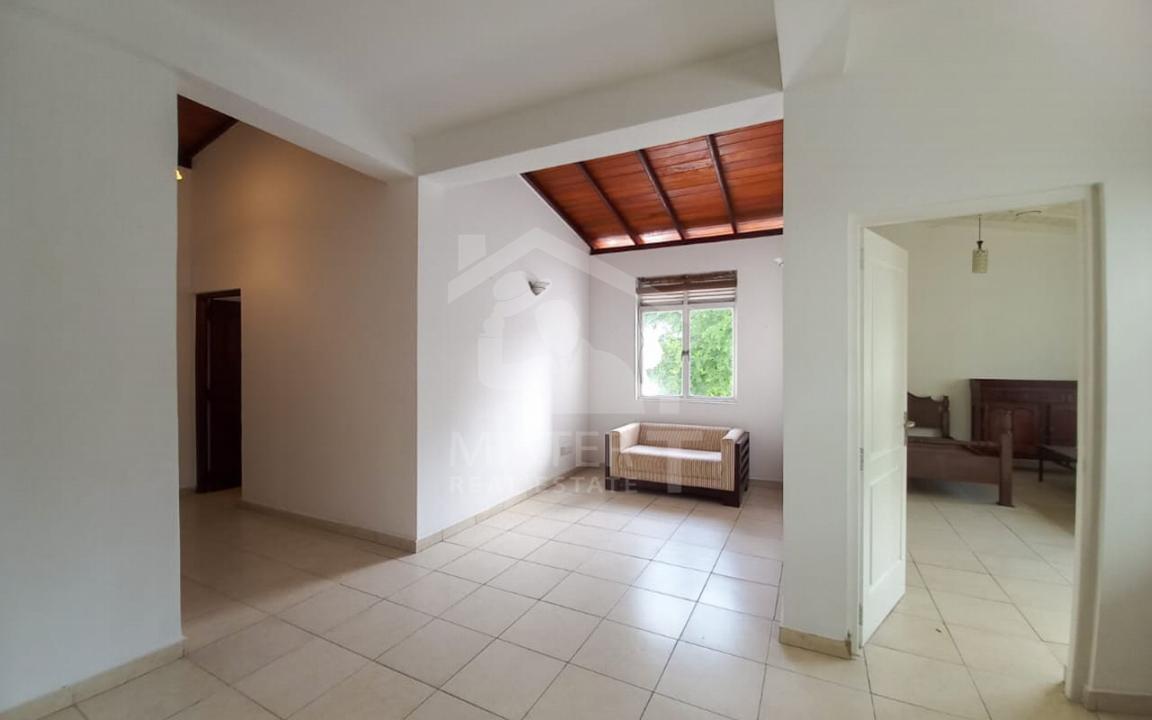 House for Rent in Thalawathugoda- image 5