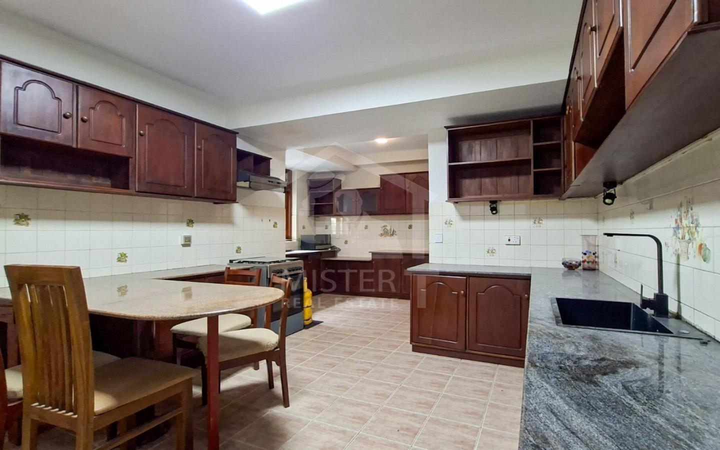 House for Rent in Colombo 03- image 5