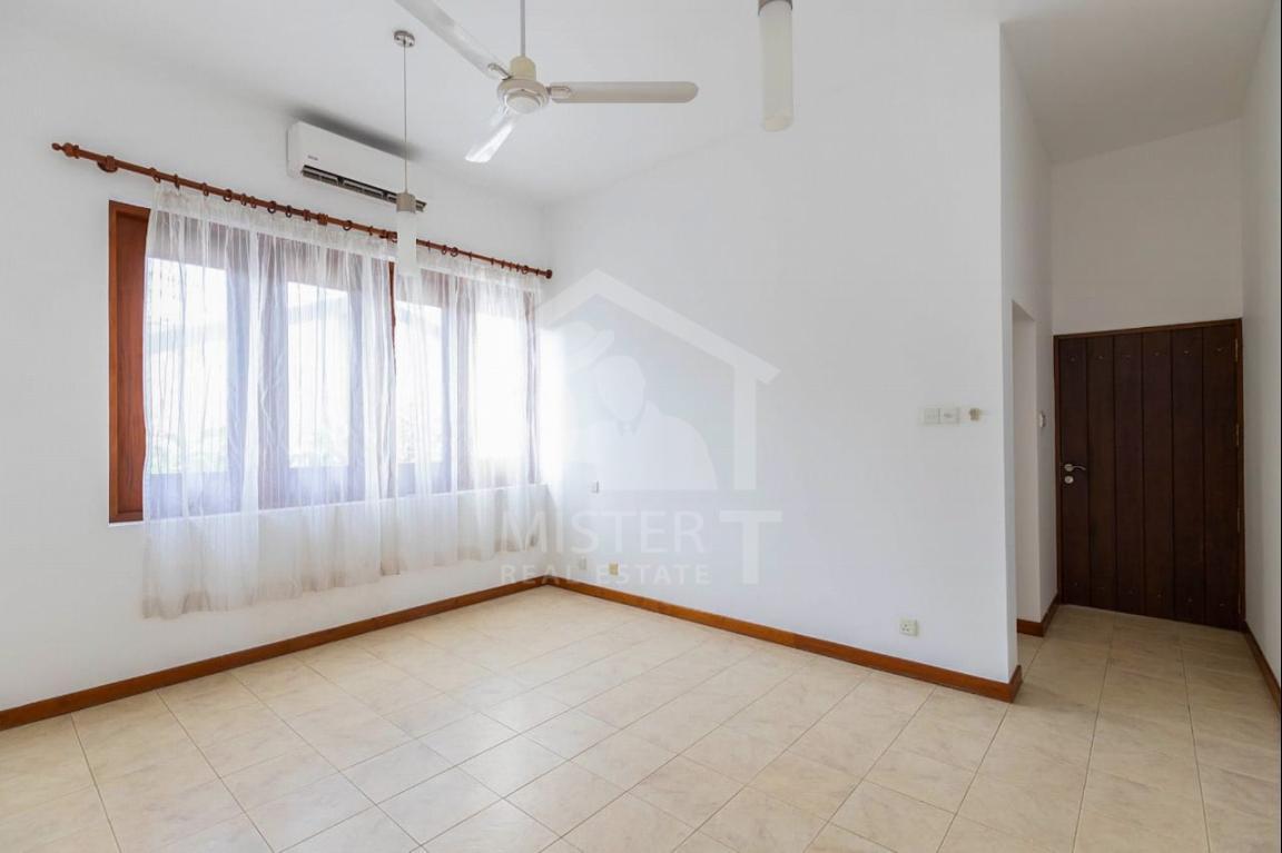Luxury House for Rent in Colombo 05- image 6