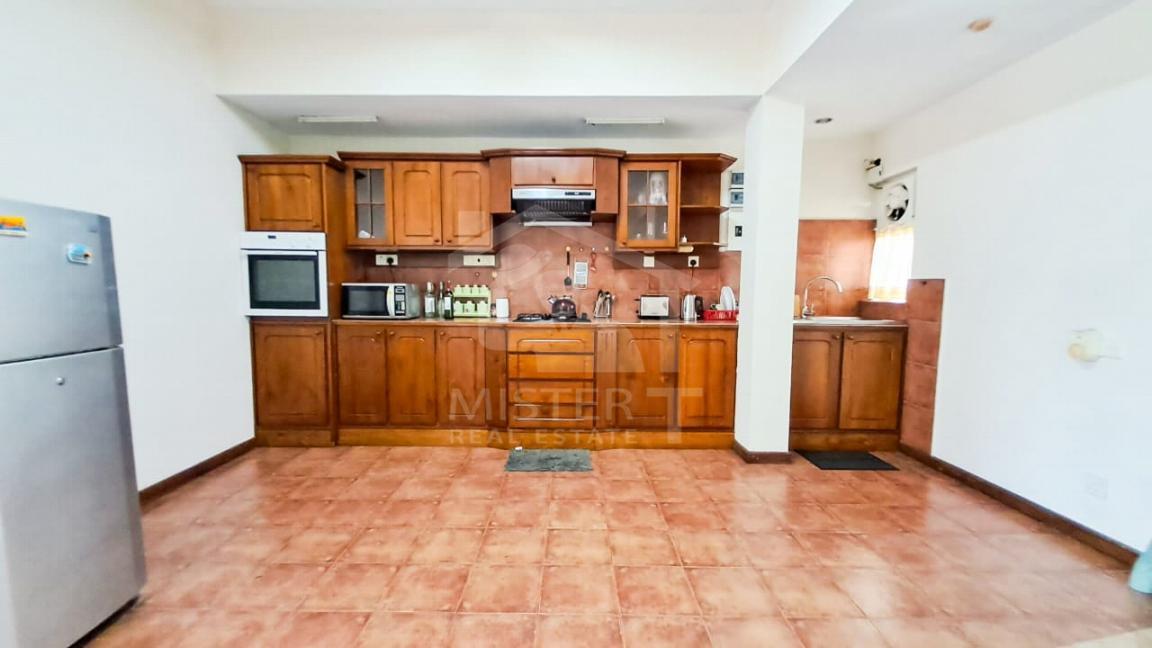 Private Duplex Apartment for Rent in Colombo 07- image 6