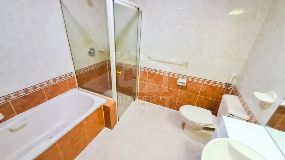 Apartment for Rent at Crescat Residencies - image 6