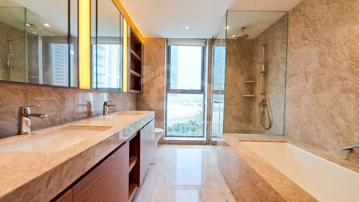 Apartment for Rent at The Residences, Colombo 02- image 6