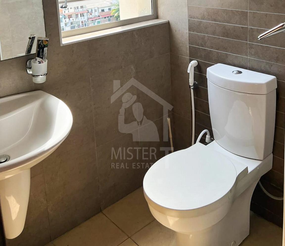 Apartment For Rent at Lumiere Residences- image 6