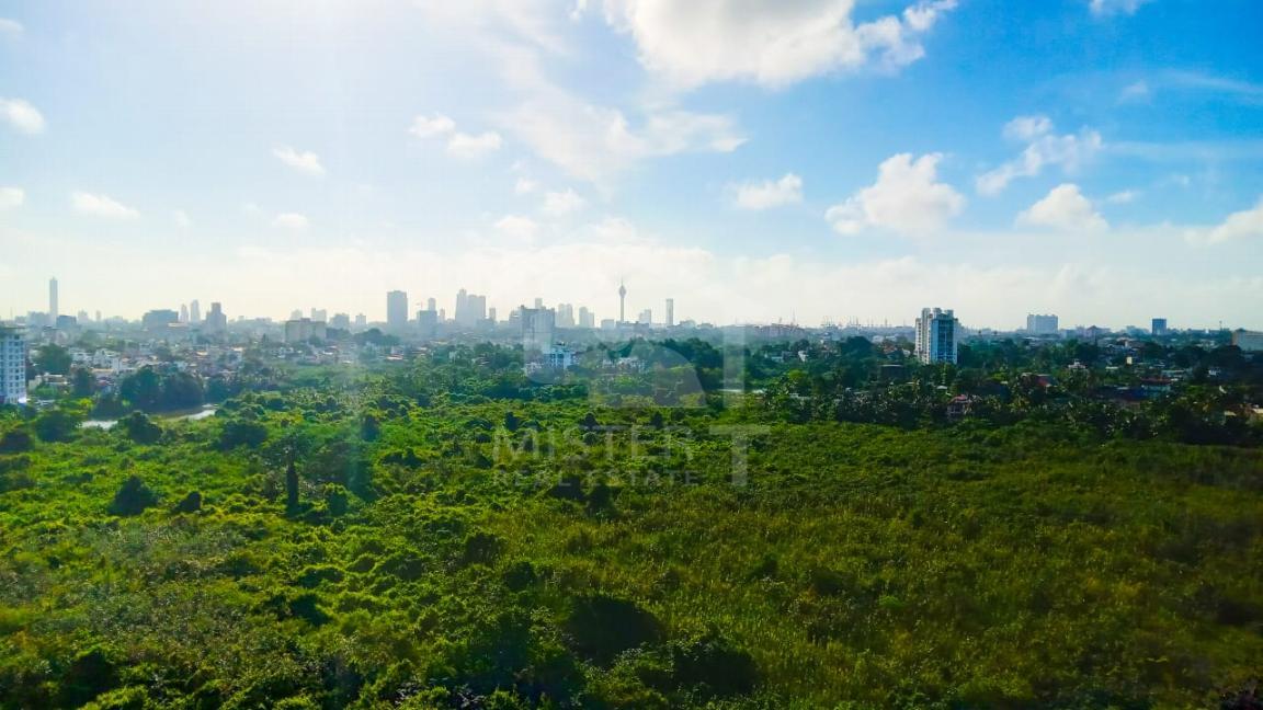 Apartment for Rent at Fairmount Residences- image 6