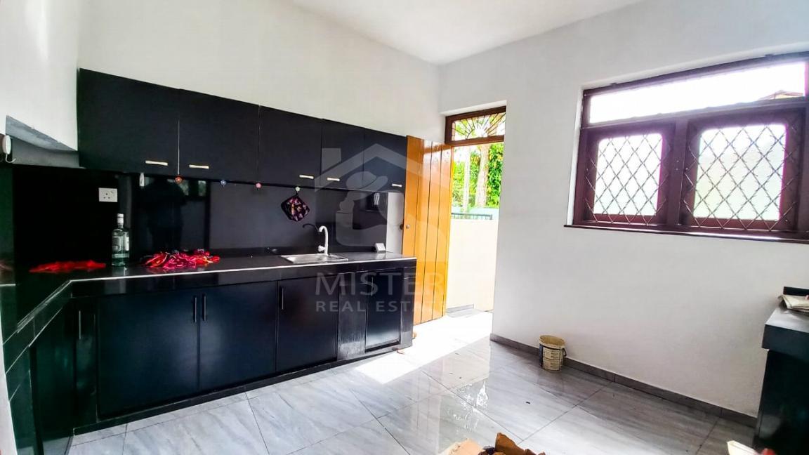 House for Rent in Nugegoda- image 6