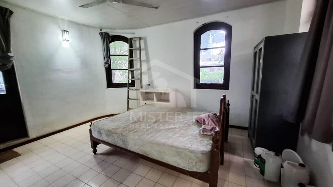 Commercial Property For Rent in Colombo 07- image 6