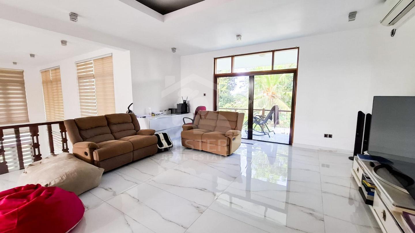 Luxury House for Rent at Kotte- image 6