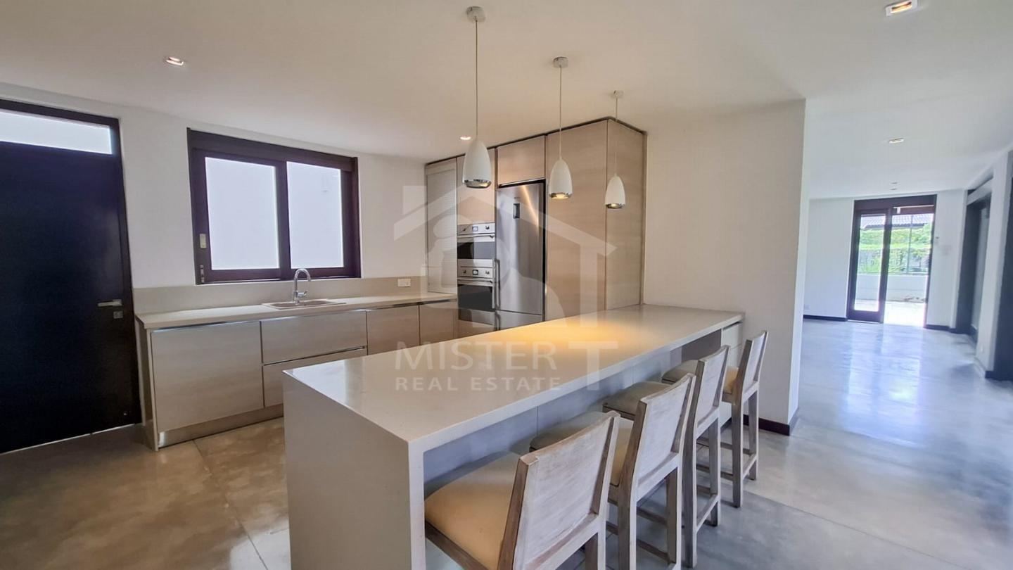 House for Rent in Colombo 05- image 6