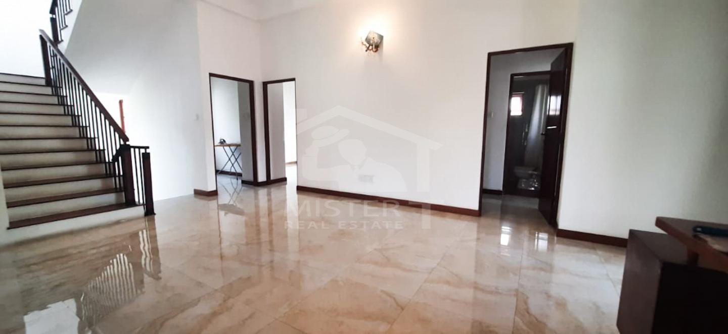 Luxury House for Rent in Nawala- image 7