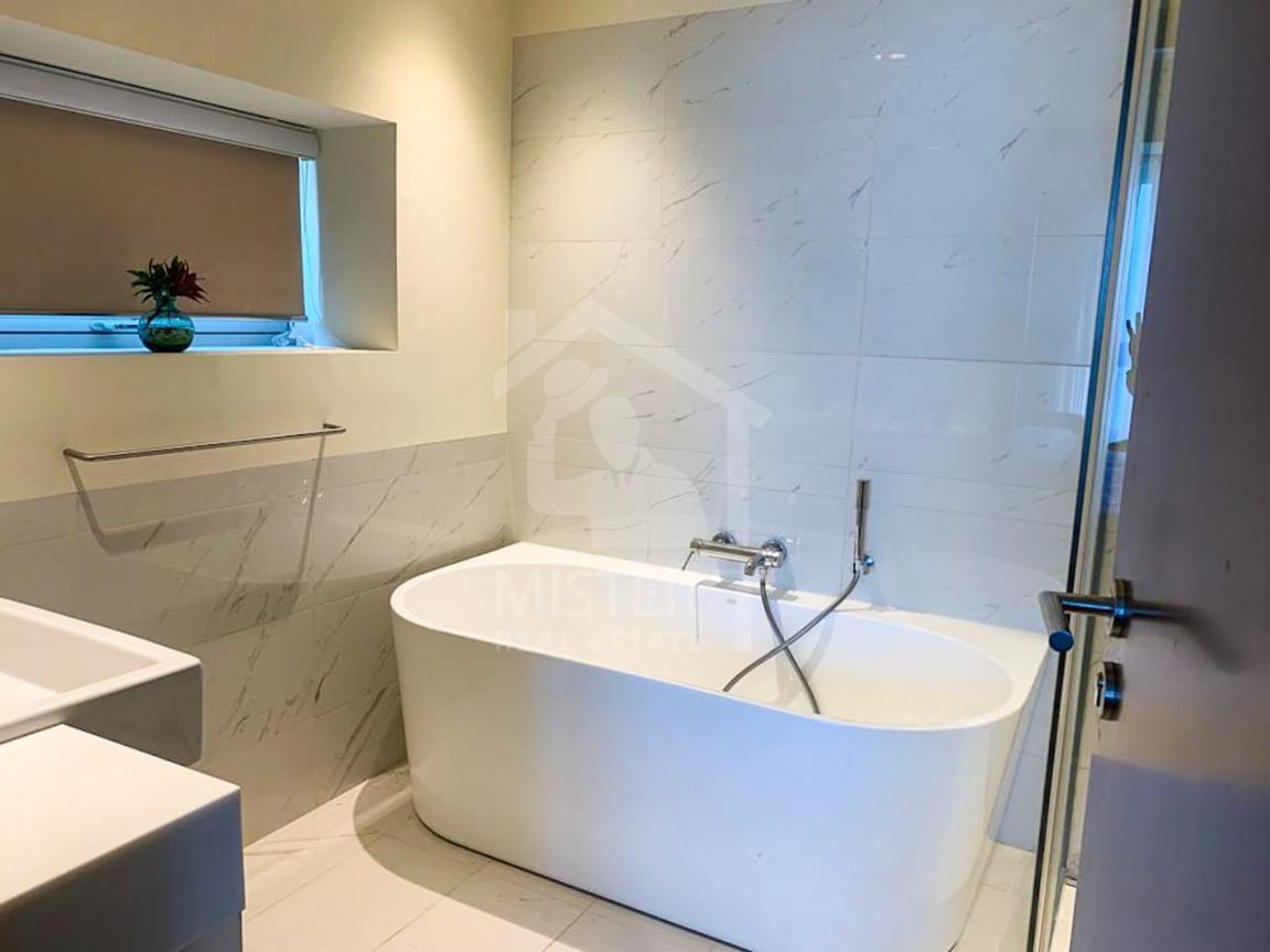 Apartment for Rent at Cinnamon Life, Colombo 02- image 7