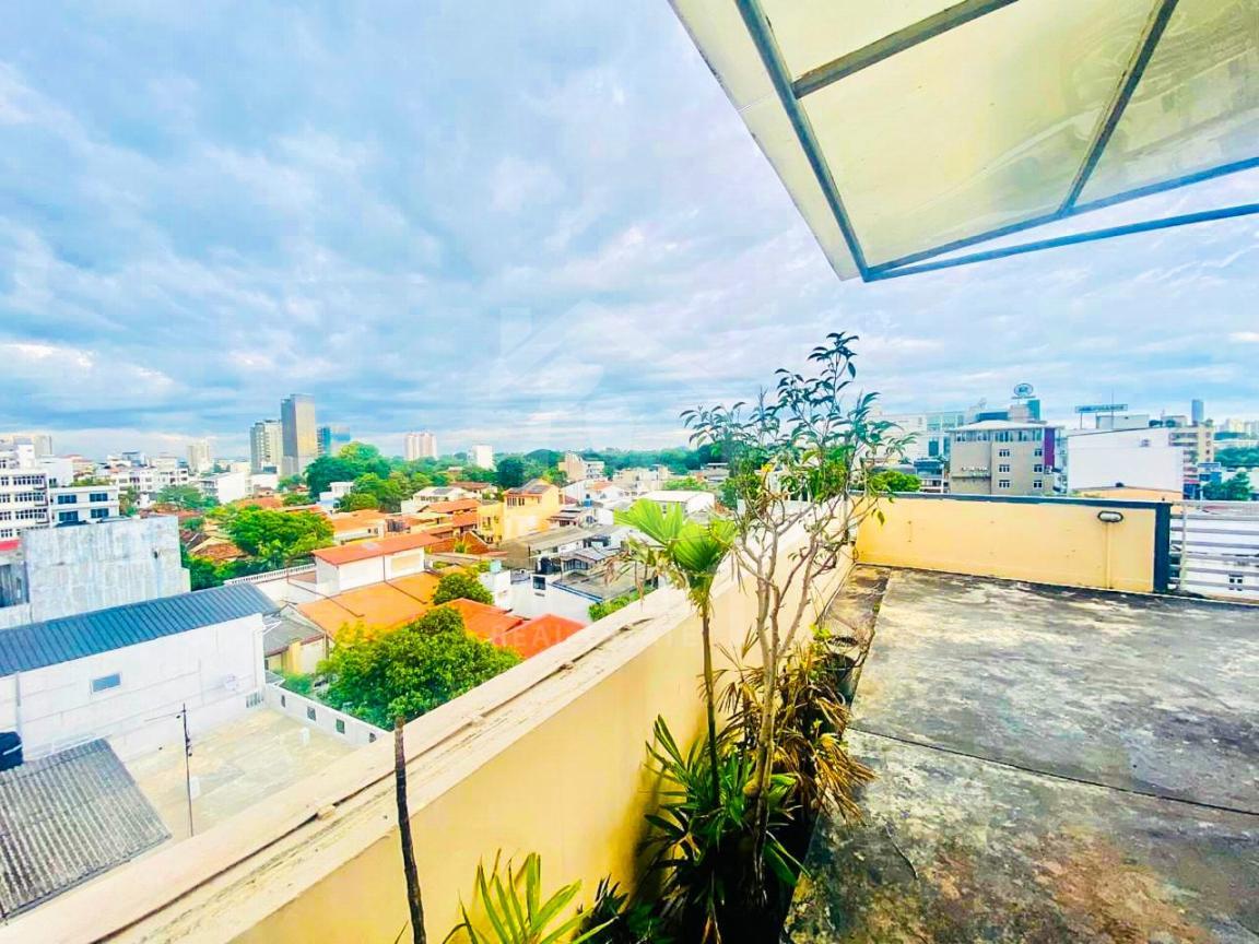 Prime Office Space for Rent in Colombo 8- image 7