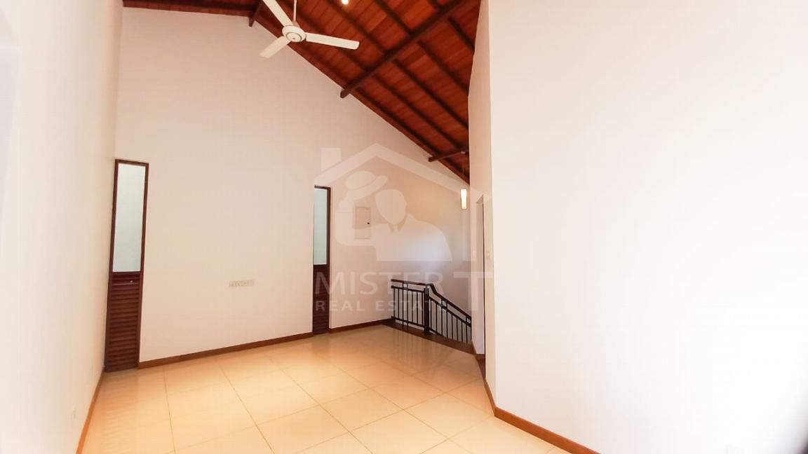 House for Rent in Colombo 08- image 7