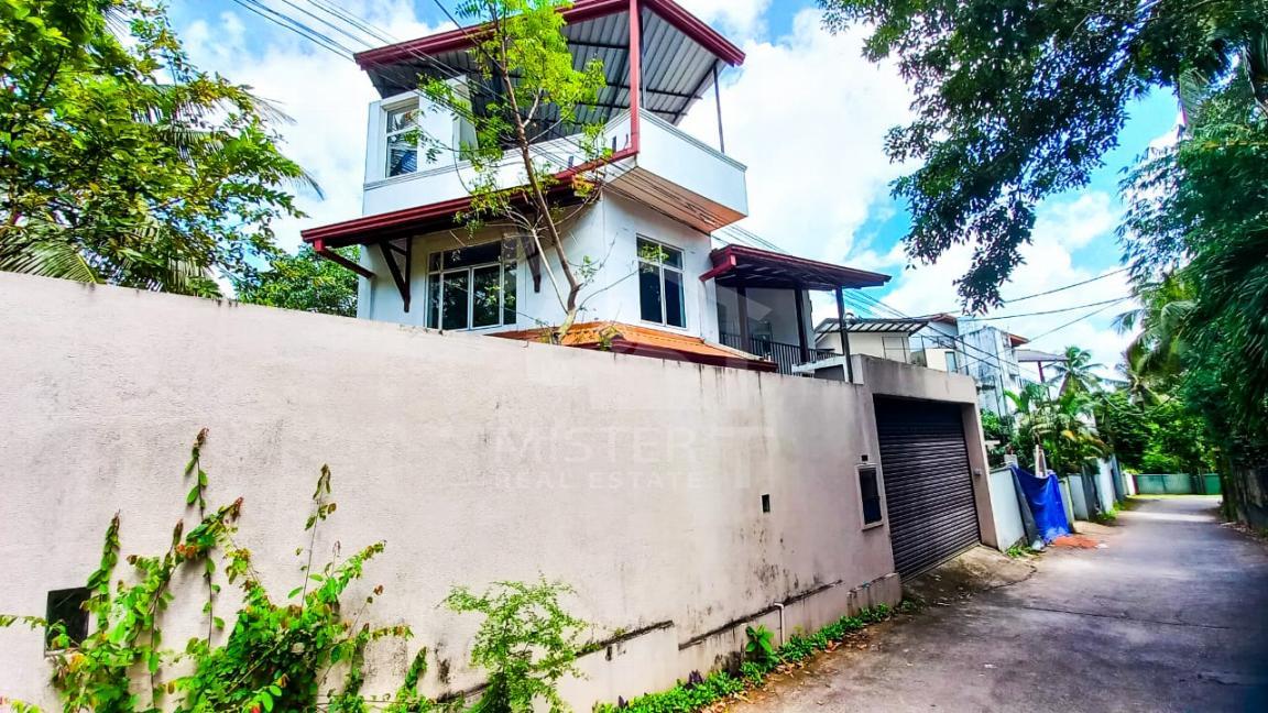 House for Rent in Battaramulla- image 7