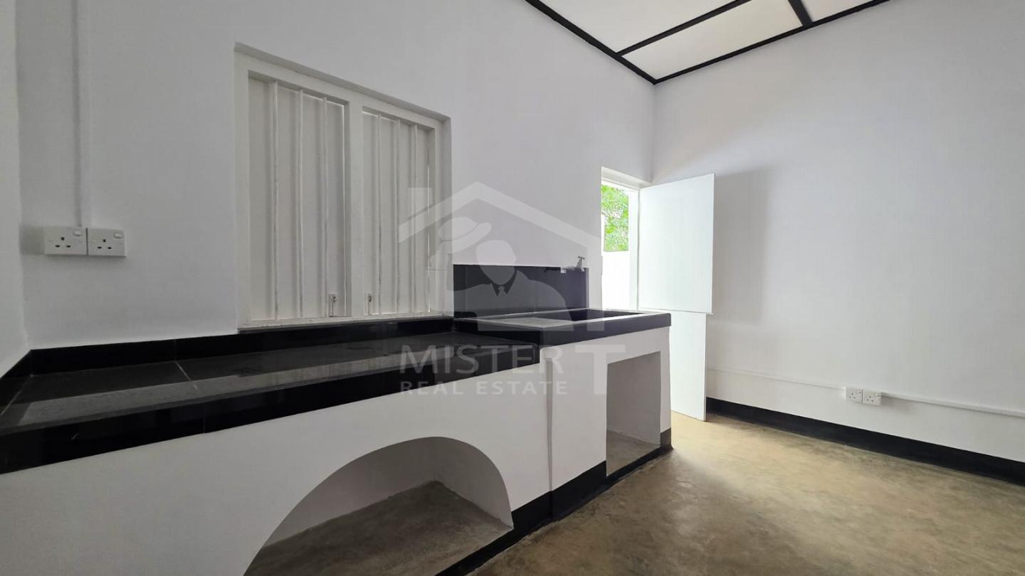 Commercial Property for Rent in Colombo 4- image 7