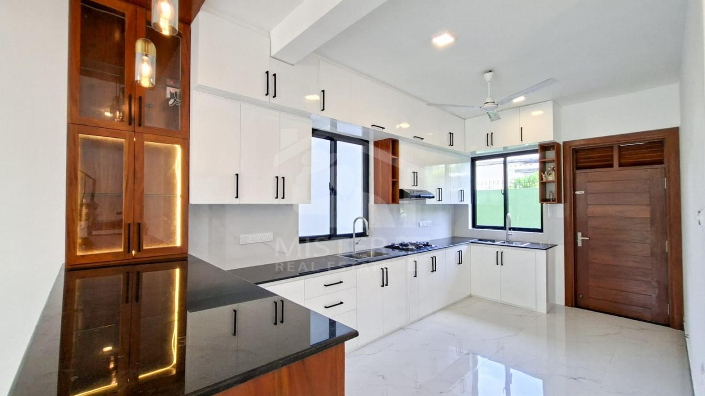 House for Rent in Mount Lavinia- image 7