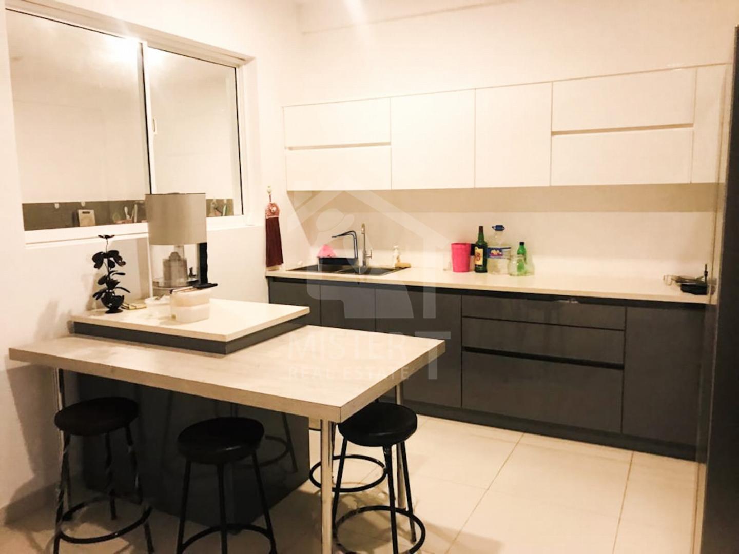 Luxury House for Rent in Pelawatta- image 8