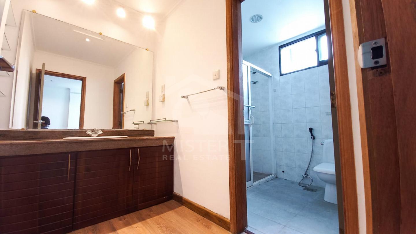 Apartment for Rent at Royal Park Condominium- image 8