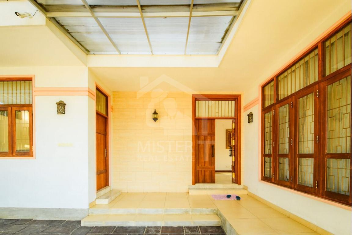 Modern House for Rent in Nawala- image 8