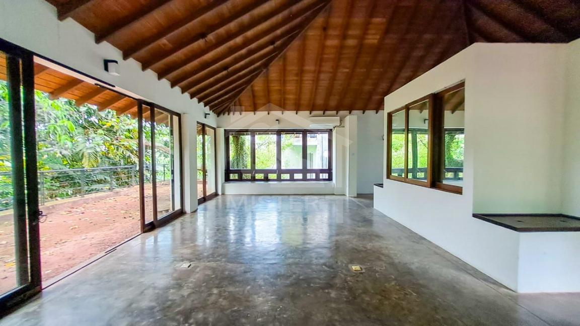 Commercial Property for Rent in Rajagiriya- image 8