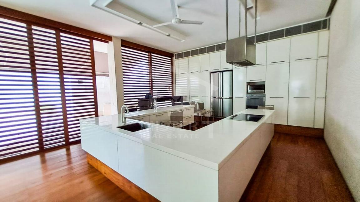 Luxury House for Rent in Colombo 03- image 8