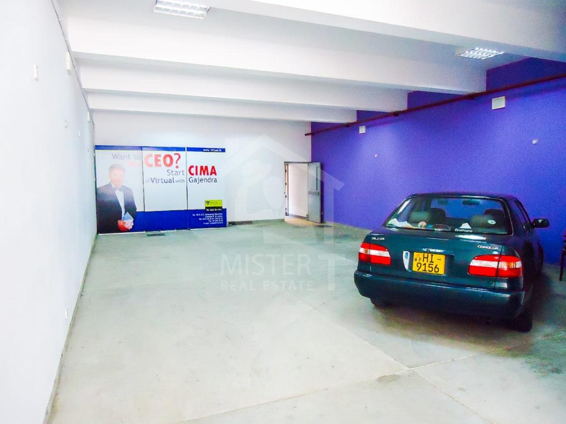 Prime Office Space for Rent in Colombo 8- image 8