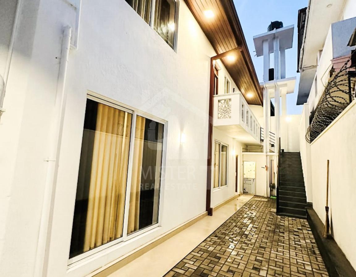 House for Rent in Nugegoda- image 8