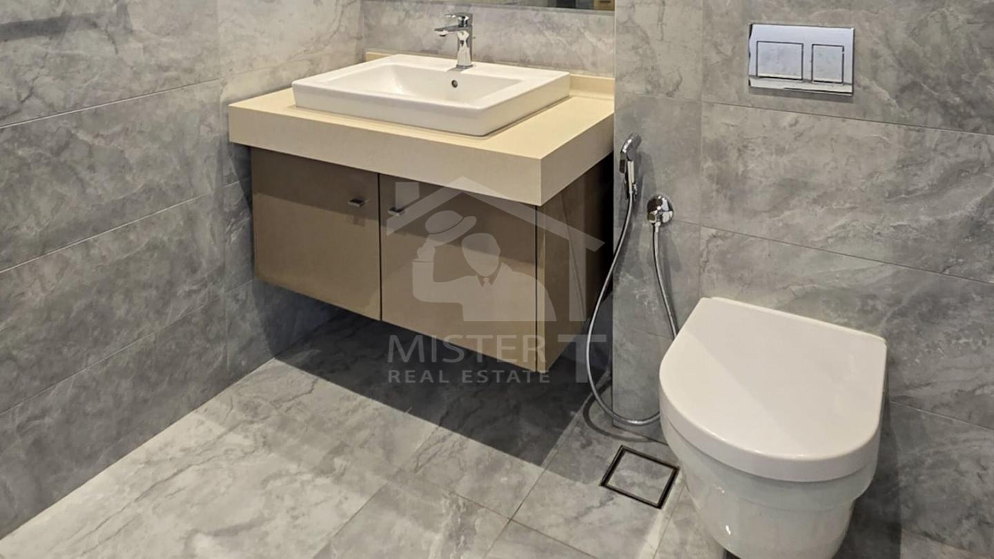 Apartment for Rent at 606 The Address, Colombo 03- image 8