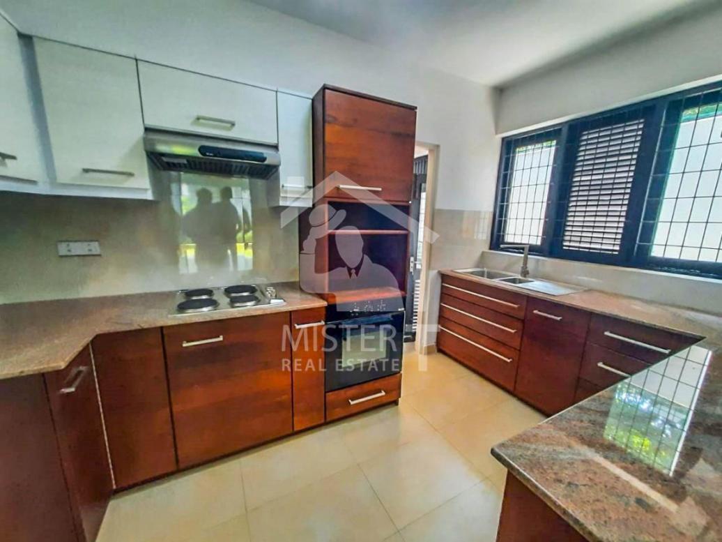 House for Rent in Colombo 05- image 8