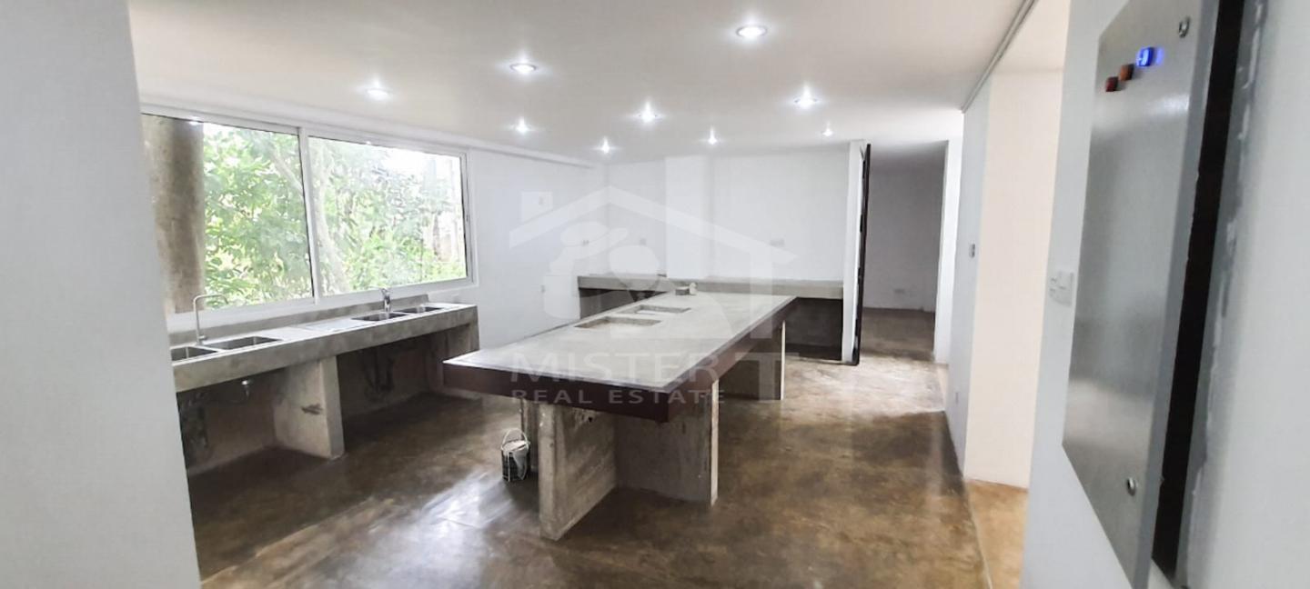 Luxury House for Rent in Rajagiriya - image 9