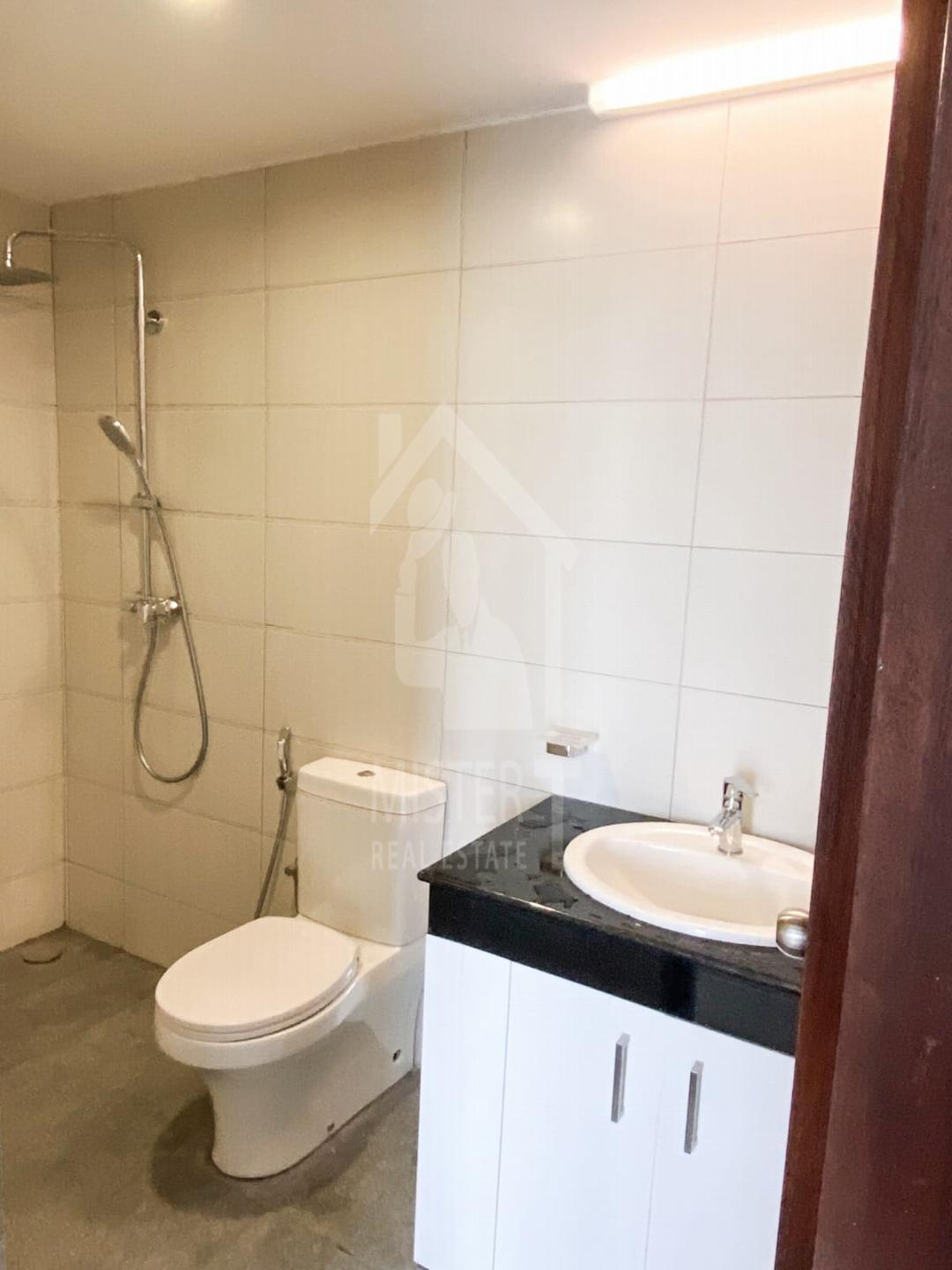 Apartment for Rent at The Heights- image 9