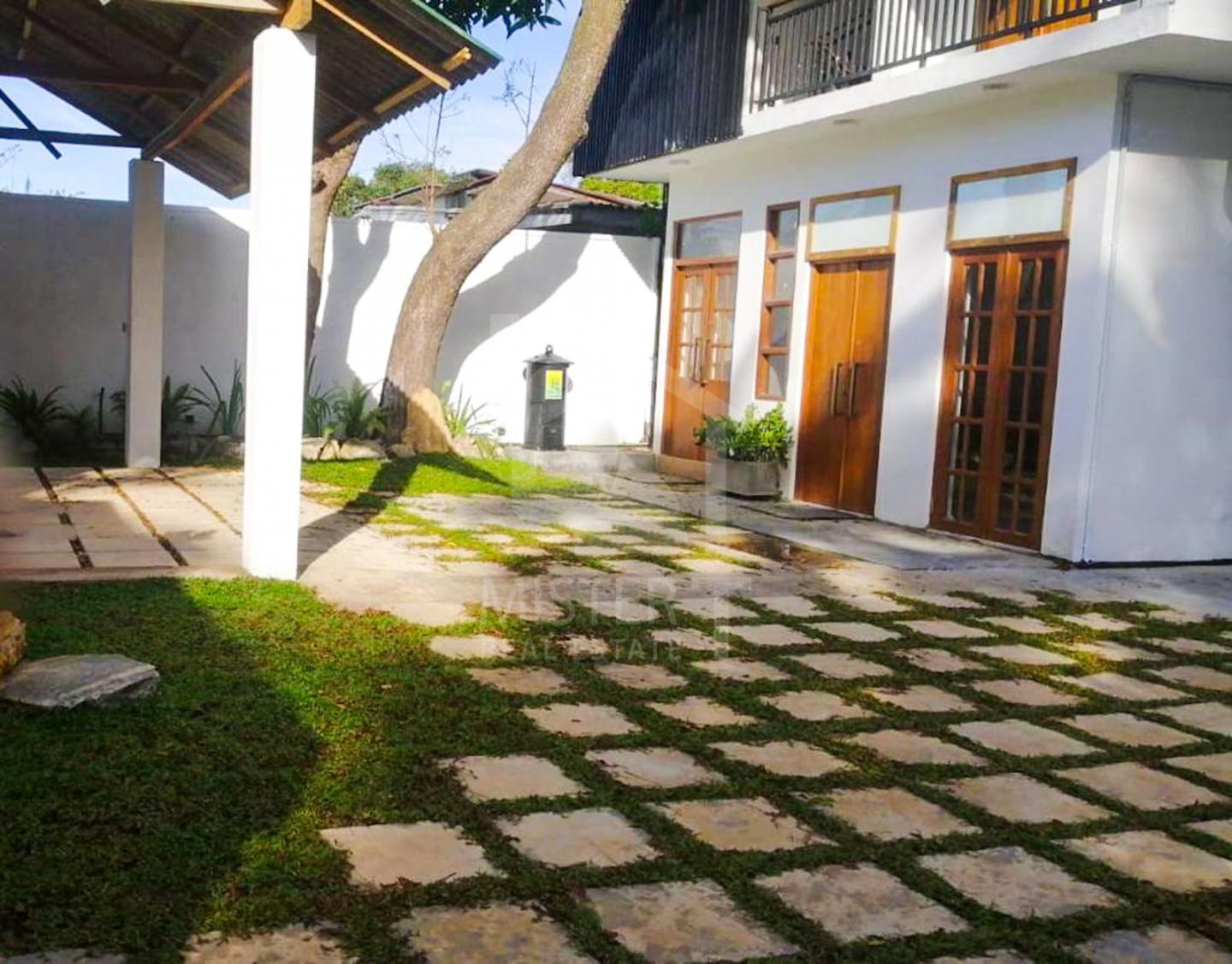 Private Apartment for Rent at Ratmalana- image 9