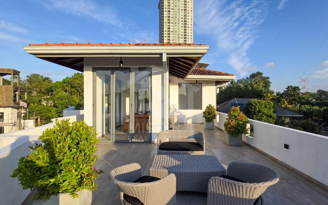 Luxury House for Rent in Rajagiriya- image 9