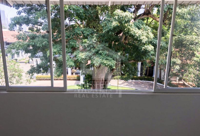 Apartment for Rent in Colombo 03 - image 1